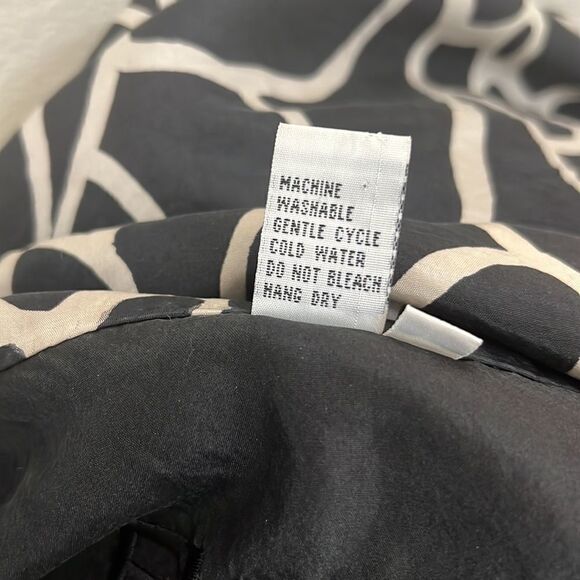 Fuda International Jacket Size Large 💯 Silk Woman’s Light Weight Zipper Front - Picture 10 of 12